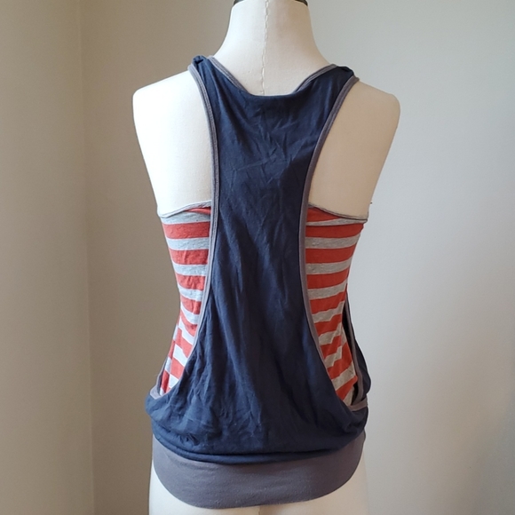 🍍3 for $30🍍Racerback Layered Banded Bubble Tank - Picture 3 of 4